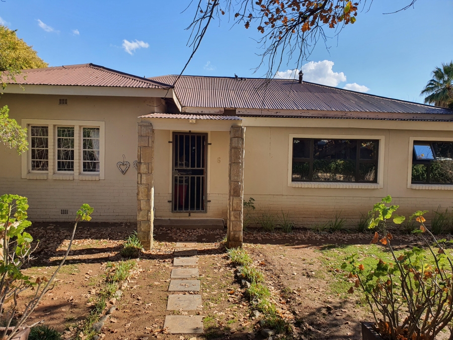3 Bedroom Property for Sale in Douglas Northern Cape